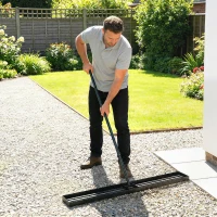 Outsunny Lawn Levelling Rake, 113 x 26 cm Lawn Leveller Lute with 169 cm Handle for Grass Soil Sand Yard Golf Course(m-9)