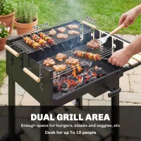 Outsunny Grill na węgiel drzewny z 4-stopniową regulacją wysokości rusztu, 2 drewniane półki, 2 kółka, tacka na popiół, 99,5 x 58 x 82 cm(m-4)