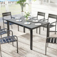Outsunny Table de jardin pour 4 à 6 personnes, table à manger extérieure avec plateau à lattes, 140 x 90 x 74 cm, gris(m-10)