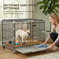 PawHut Cage pour Chien Pliable, Plateau Amovible, Roues avec Freins, Toit Ouvrant, Porte de Nourrissage, 60,5x45,5x54,5cm, Noir(m-7)