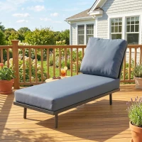 Outsunny Chaise Longue de Jardin avec Coussins Lavables en Oléfine et Étagère Latérale, Cadre en Métal, 58x137x75cm, Gris(m-10)