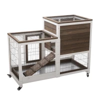 PawHut Cusca pentru iepuri din lemn cu roti, tavi detasabile si casa pentru iepuri cu rampa, 110x50x86cm, maro si alb(m-22)