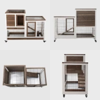 PawHut Cusca pentru iepuri din lemn cu roti, tavi detasabile si casa pentru iepuri cu rampa, 110x50x86cm, maro si alb(m-13)