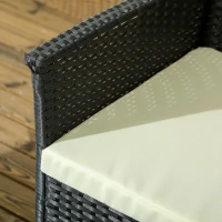 Outsunny Set Mobilier de Exterior din Ratan PE cu Canapea de 2 Locuri, 2 Fotolii cu Perne și Măsuță din Sticlă, Negru(m-6)