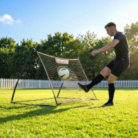 SPORTNOW Football Rebounder Net, Portable Kickback Football Rebounder Net with Carry Bag and Ground Stakes(m-2)