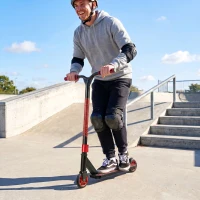 SPORTNOW Scooter Acrobático para Trucos Patinete Freestyle con Rodamientos ABEC-9 Ruedas 120 mm Giro 360° para Skatepark Rojo(m-2)