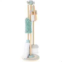 Set de Limpieza Infantil de Madera WOOMAX con Soporte, 23,5x23,5x75 Cm, Azul, Gris y Madera(m-1)