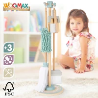 Set de Limpieza Infantil de Madera WOOMAX con Soporte, 23,5x23,5x75 Cm, Azul, Gris y Madera(m-4)