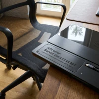 PawHut Pătuț pentru Câini Ridicat cu Șezut Respirabil, din Metal și Țesătură, 90x65x20 cm, Negru și Argintiu(m-8)