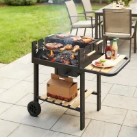 Outsunny Chariot à barbecue de bois avec 2 grilles réglables, barbecue au charbon de bois sur roulettes, tablette latérale, noir(m-2)