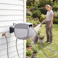 Outsunny Slanghaspel met tuinslang 30 m, 180° draaibare slangbox met automatische oprolling en zelfvergrendeling(m-2)