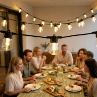 HOMCOM Globe Lichterkette, RGBW Vorhanglichter, IP44 wasserdicht für Innen- und Außendekoration(m-10)
