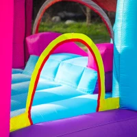 Outsunny Aufblasbares Schloss mit Rutsche, Trampolin, Spielbereich, Pool und Korb für bis zu 3 Kinder ab 3 Jahren, Gebläse und Tragetasche, Gebläse 350W inkl., Maße 300L x 270l x 200H cm, Mehrfarbig(m-5)