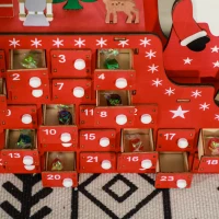 HOMCOM Calendrier de l'Avent à remplir en bois, décoration de Noël avec 24 tiroirs, Père Noël et traîneau, 22,5x8x36cm, rouge(m-9)