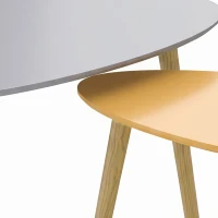 HOMCOM Lote de 2 Mesas de Centro Anidadas de Diseño Escandinavo con Patas de Madera y Tablero de Madera Gris y Amarillo(m-10)
