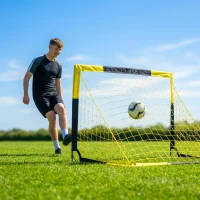 SPORTNOW Poartă de fotbal Pop-up portabilă și pliabilă cu 4 țăruși și husă de transport, fără montaj, 150x110x110cm, galben(m-6)