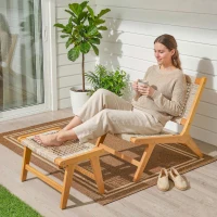 Outsunny Gartensessel mit Hocker 2-teilig Akazienholz Outdoor Loungesessel mit Rattan-Sitz Boho-Stil verstellbare Füße(m-10)