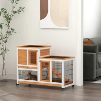 PawHut Cușcă pentru Iepuri din Lemn de Brad cu Roți, Tăvi Detașabile și Căsuță cu Rampă, 110x50x88 cm, Gri și Alb(m-10)