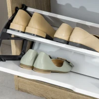 HOMCOM Armário para Sapatos Sapateira de Madeira com 2 Portas Abatíveis 4 Prateleiras de Armazenamento Capacidade 8 Pares de Sapatos para Entrada Corredor Dormitório 62,5x26x81cm Branco e Natural(m-8)