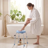 HOMCOM Taburet de Duș Rotativ, 5 Înălțimi Reglabile, Antiderapant, din Aliaj de Aluminiu, 136 kg, Albastru Deschis(m-9)