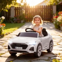 AIYAPLAY Elektro-Kinderauto, 12V Audi Q8, 3-5 km/h, Fernsteuerung, Scheinwerfer, Musik, Weiß(m-2)