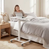 HOMCOM Höhenverstellbarer Stehschreibtisch, Rollbarer Sit-Stand-Schreibtisch mit Tastaturablage, Rollen und Stahlrahmen, Weiß(m-7)