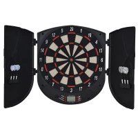 HOMCOM Elektronische Dartscheibe Dartboard mit Sprachansagen Englische Stimme LED-Anzeigen 6 Darts 26 Spiele 185 Varianten Dartautomat mit Tür Dartscheibe Set für bis zu 8 Spieler(m-1)