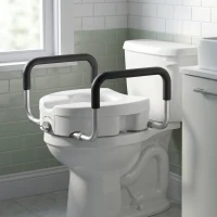 HOMCOM Rialzo WC per Anziani in HDPE con Maniglie Antiscivolo, Larghezza Regolabile, Capacità 136kg, Bianco(m-8)