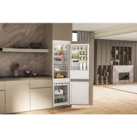 Réfrigérateur combiné WHIRLPOOL WHC18D011A2FR - Encastrable - 268 L - Classe D - 54 x 54,5 x 177 cm(m-2)