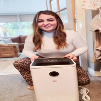 HOMCOM 10L/Day Dehumidifier with WiFi Smart App Control, 2.5L Water Tank, Digital Display, Sleep Mode, 24H Timer, Laundry Clothes Drying, for Home and Large Room Basement(m-11)