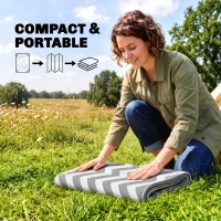 Outsunny Outdoor Rug Reversible Mat Plastic Straw Rug Portable RV Camping Mat for Garden Deck Picnic Indoor, 121 x 182 cm (4 x 6 ft), Light Grey & White(m-6)