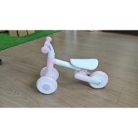 AIYAPLAY Draisienne Bébé 1-2 Ans Pliable, Siège Réglable, Direction Limitée à 135°, Pneus EVA Silencieux, 52x23x36,5cm, Rose(m-8)