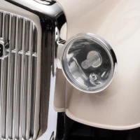 AIYAPLAY Porteur enfants voiture véhicule à pousser multi-équipée 12-36 mois coffre klaxon style vintage blanc crème(m-12)