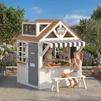 AIYAPLAY Cabane enfant extérieur en bois, maison enfant extérieure avec chatière, ustensiles de cuisine, banc et sonnette, blanc(m-11)