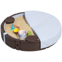 AIYAPLAY Sandkasten, Runde Sandkiste für bis zu 3 Kinder, mit 3 Sitzen, wasserfeste Unterlage, Schutzplane, 300 kg Sand(m-11)