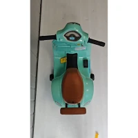 AIYAPLAY Mota Elétrica Infantil Mini Vespa GTS com 2 Rodas Auxiliares, Bateria de Lítio, Farol, Buzina e Encosto, Verde(m-6)