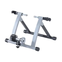 HOMCOM Rodillo de Bicicleta Entrenamiento Plegable con Resistencia Magnética para Ruedas de 650C/700C o 26-28 Pulgadas para Casa Interior Carga 135 kg 54,5x47,2x39,1 cm Plata(m-10)
