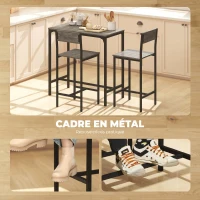 HOMCOM Ensemble table de bar avec tabourets, table à manger debout avec 2 chaises de bar, repose-pieds et dossiers, gris(m-4)