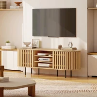 HOMCOM Meuble TV, meuble télé pour téléviseur 60 pouces, 2 portes à lattes, 140x40x52cm, bois naturel(m-8)