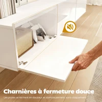 HOMCOM Meuble TV Suspendu 180 cm, Meuble télé pour téléviseur jusqu'à 82 Pouces 3 Portes Rabattables à Fermeture Douce, Blanc(m-7)