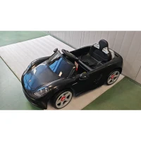 AIYAPLAY Voiture Électrique Enfants Licence Porsche Carrera GT 12 V Télécommande 2,4 G 2 Moteurs Suspension Démarrage en Douceur Noir(m-2)