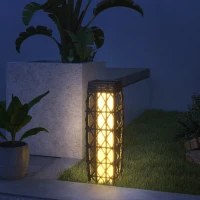 Outsunny Lampă Solară de Grădină cu Iluminare LED, din Oțel și Ratan PE, 20x20x68 cm, Gri(m-10)