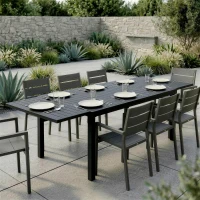Outsunny Tavolo da giardino allungabile per 6-8 persone, alluminio con piano a doghe, nero.(m-9)