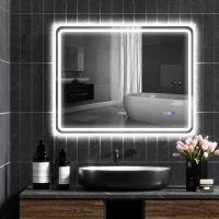 HOMCOM Badezimmerspiegel mit LED-Beleuchtung, Anti-Beschlags-Pad, 3 verstellbare Farben, Uhr, 700 x 900 mm, Silberfarben(m-10)