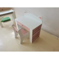 AIYAPLAY Conjunto Mesa Infantil com Cadeira Estante Lateral 3-8 Anos Gaveta Design com Orelhas de Raposa Branco(m-5)