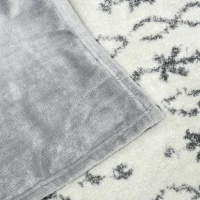 HOMCOM Coperta in Flanella 330 GSM Reversibile per uso Interno ed Esterno, 203x152x0.5 cm, Grigio(m-8)