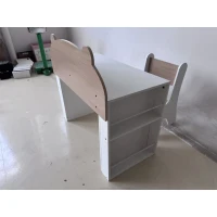 AIYAPLAY Conjunto Mesa Infantil com Cadeira Estantes Laterais Compartimento Porta-objetos 3-8 Anos em Madeira Design Ursinho Branco(m-3)