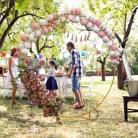Outsunny Arco da Giardino in Acciaio, Archetto Nuziale Rotondo per Palloncini e Piante Rampicanti per Cerimonie, Compleanni ed Eventi, 222x60x224 cm, Oro(m-2)
