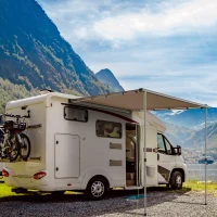Outsunny Tendalino da Tetto Auto Laterale e Impermeabile con Altezza Regolabile, 2.5x1.6m, Cachi(m-10)
