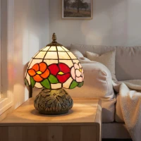 HOMCOM Handcrafted Classic Stained Glass Bedside Lamp, Tiffany-Style Table Lamp with Sculpted Dragonfly Base, Multi-Coloured(m-9)